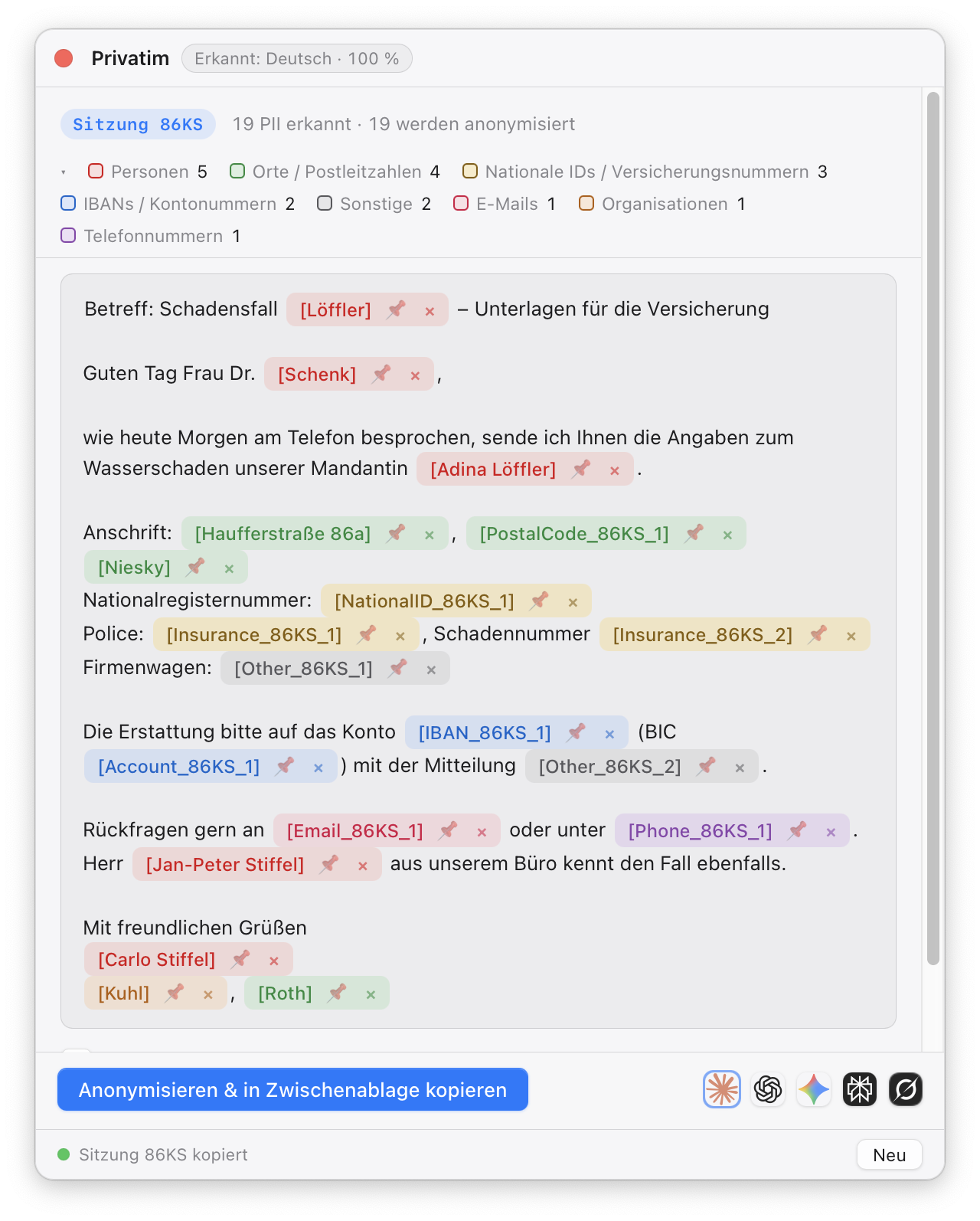 Das Prüffenster von Privatim: eine E-Mail an eine Versicherung, in der Namen, Adresse, IBAN, Nationalregisternummer und Schadennummer als farbige Markierungen erscheinen, darüber die Legende.